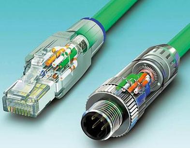 圖3 按入電纜芯、剪斷，且蓋好防護蓋：無論是RJ45還是M12連接器，它們都能夠實現快速且可靠的安裝