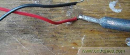 想減少電費嗎？DIY一個迷你風力發電機吧