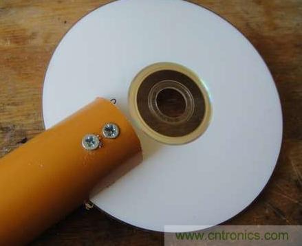 想減少電費嗎？DIY一個迷你風力發電機吧