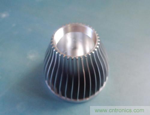 DIY：手把手教你自製LED球泡燈