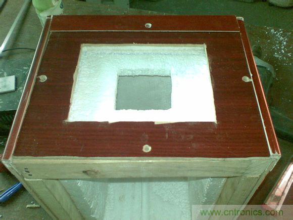 牛人DIY:百元自製車載冰箱