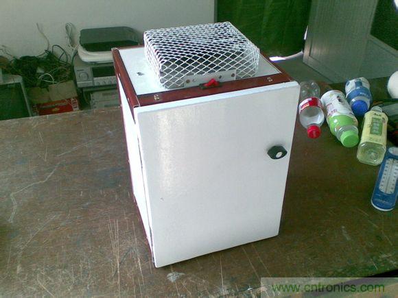 牛人DIY:百元自製車載冰箱