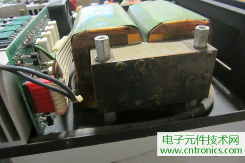 用料很給力!專業後級功放美國高峰FA1201拆解