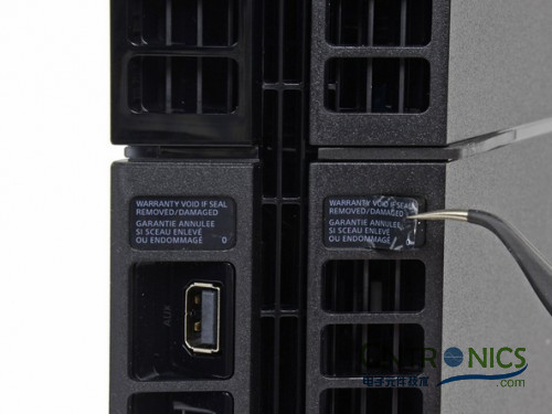 遊戲機內部的秘密：逆天級拆解索尼 PALY STATION 4!