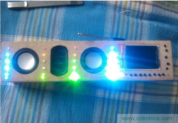 組裝，調試，安裝吸音棉