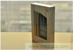 發布即引來眾多吐槽，小米平板2真的隻是看起來很美？