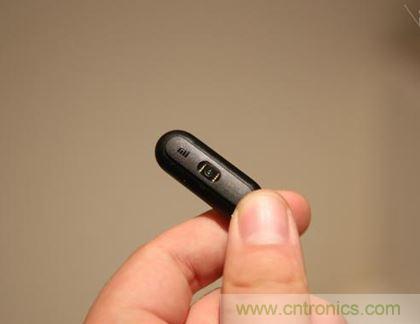 小米手環光感版體驗：便宜實惠，功能尚可