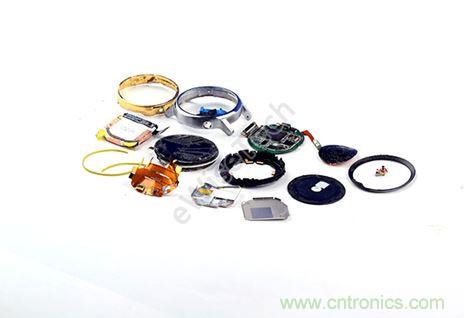 MOTO 360二代智能手表拆解：隻有細節，沒有亮點