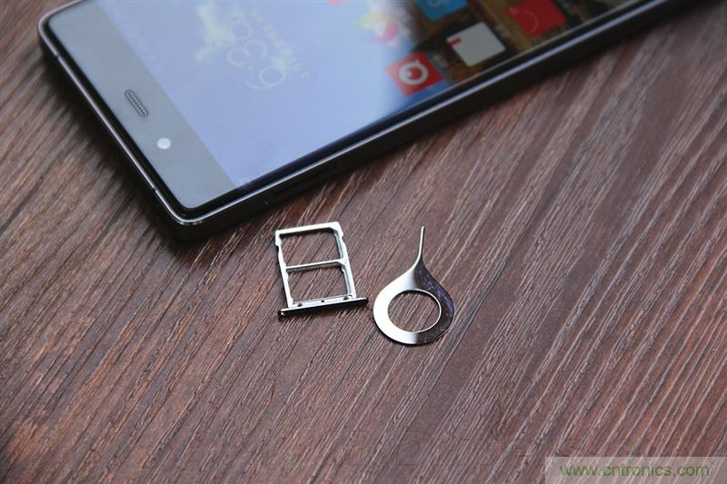 無邊框的 nubia Z9 ，一款既有驚喜，又有驚豔的智能手機