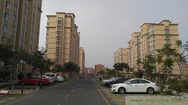 業界良心 LG V10 評測:剛毅、冷峻，不失人性化