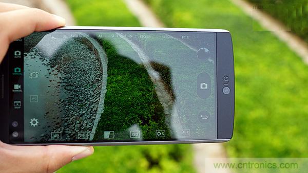 業界良心 LG V10 評測:剛毅、冷峻，不失人性化