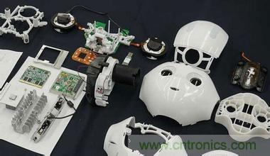 拆解筆記本不過癮，那就來拆拆日本情感機器人吧！