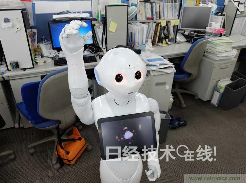 拆解筆記本不過癮，那就來拆拆日本情感機器人吧！