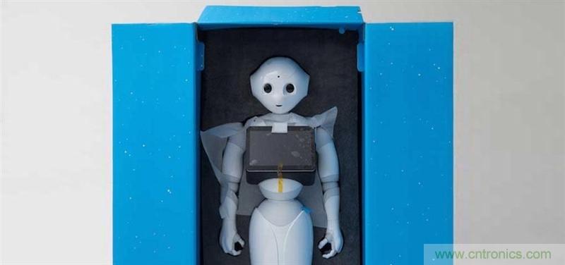 拆解筆記本不過癮，那就來拆拆日本情感機器人吧！