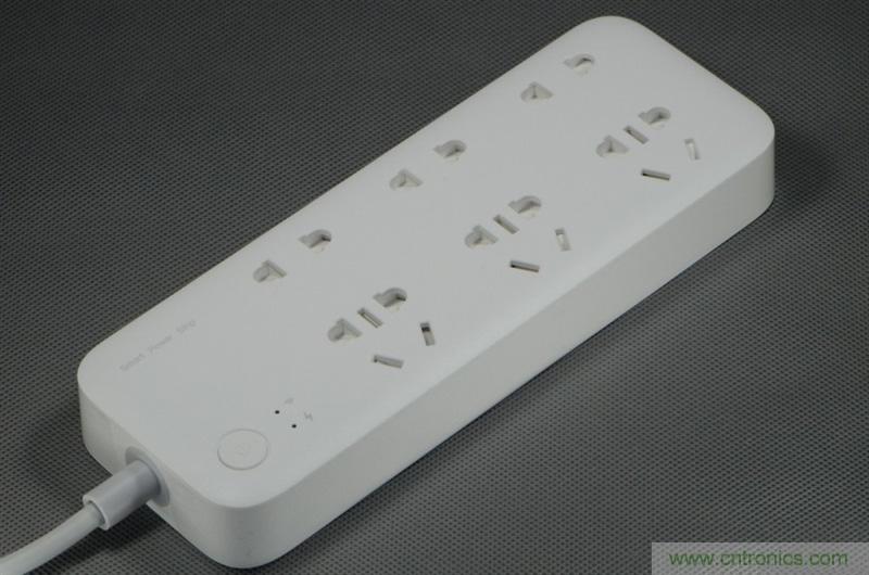 做工怒讚 神秘芯片！小米智能插線板拆解、評測