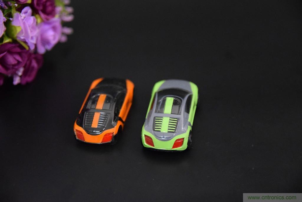 虛擬與現實相結合的飛車遊戲，讓你體驗速度與激情的碰撞！