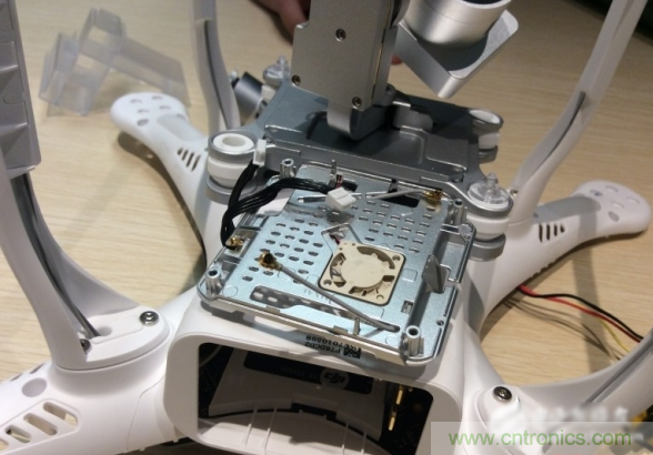 真飛機拆不著，那就來拆拆無人機&ldquo;鼻祖&rdquo;大疆吧！