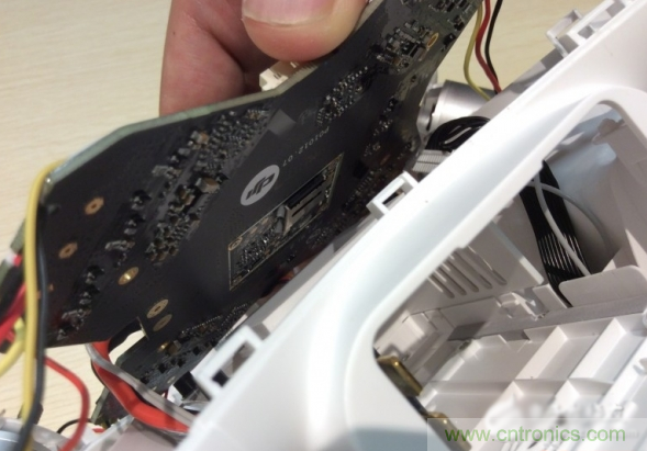 真飛機拆不著，那就來拆拆無人機&ldquo;鼻祖&rdquo;大疆吧！