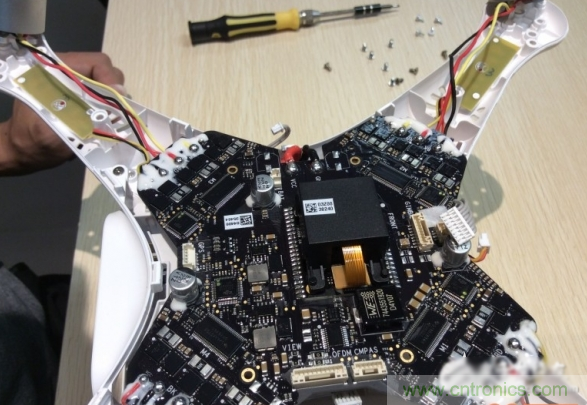 真飛機拆不著，那就來拆拆無人機&ldquo;鼻祖&rdquo;大疆吧！