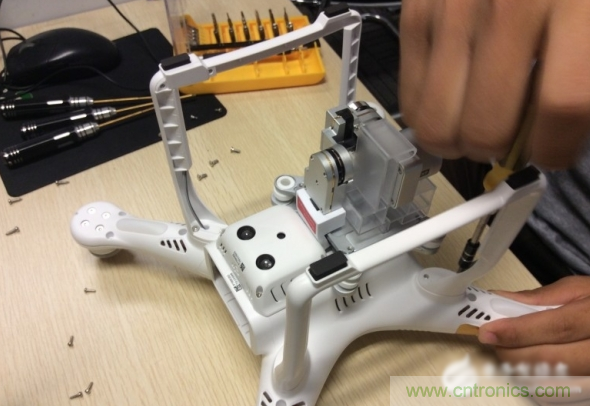 真飛機拆不著，那就來拆拆無人機&ldquo;鼻祖&rdquo;大疆吧！