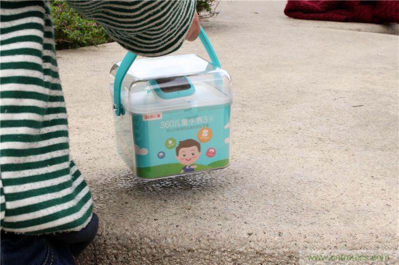 別讓《失孤》重演，360兒童手表幫你定住家中小頑童！