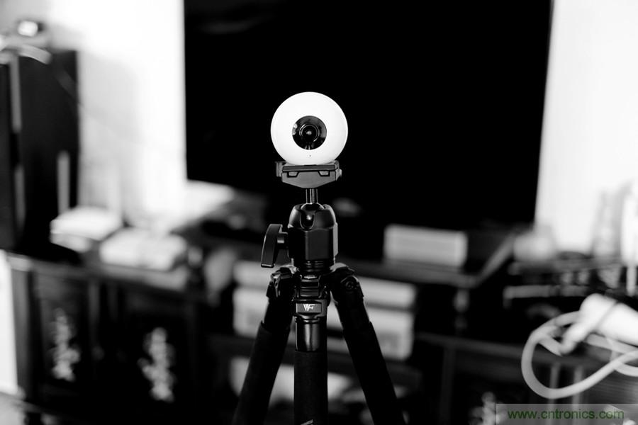 造型神似BB8，讓照片翻滾起來&mdash;&mdash;暴風魔眼