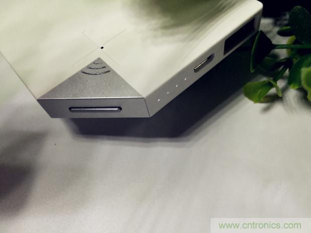 長虹流雲智能電源，集&ldquo;充電&rdquo;+&ldquo;存儲&rdquo;於一身