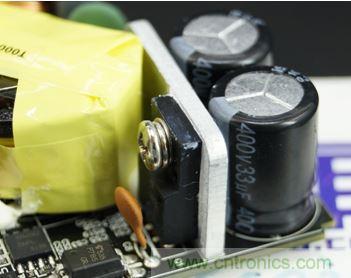 69元小米4口USB充電器詳細拆解，看完你也能DIY一個