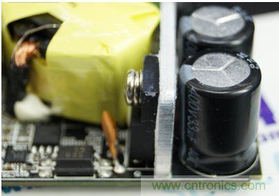 69元小米4口USB充電器詳細拆解，看完你也能DIY一個