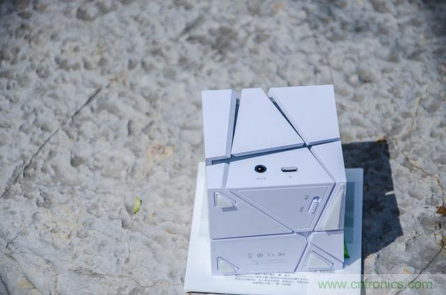 洛斐創意藍牙音箱，光與建築點綴生活