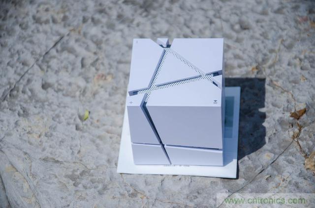 洛斐創意藍牙音箱，光與建築點綴生活