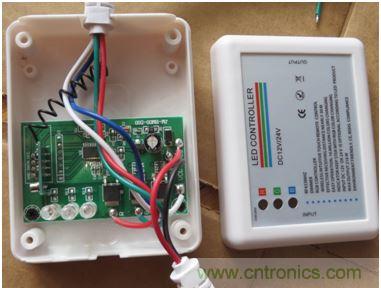 LED觸摸控製器和電源部件大拆解
