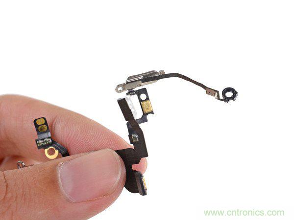 有什麼地方沒有變？iPhone SE真機拆解