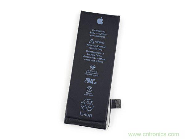 有什麼地方沒有變？iPhone SE真機拆解