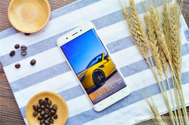 國產手機新標杆-vivo Xplay5全麵測評