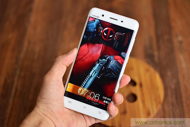 國產手機新標杆-vivo Xplay5全麵測評