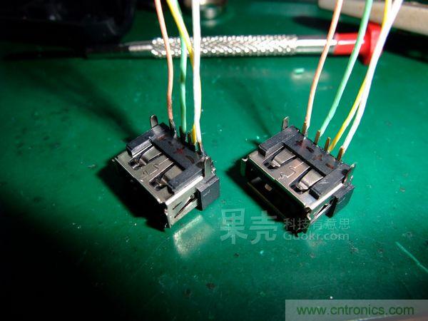 常出差的工程師適合DIY一款這樣的車用手機充電器