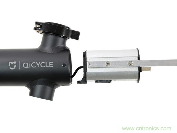 從電池到傳感器，完整拆解小米智能自行車