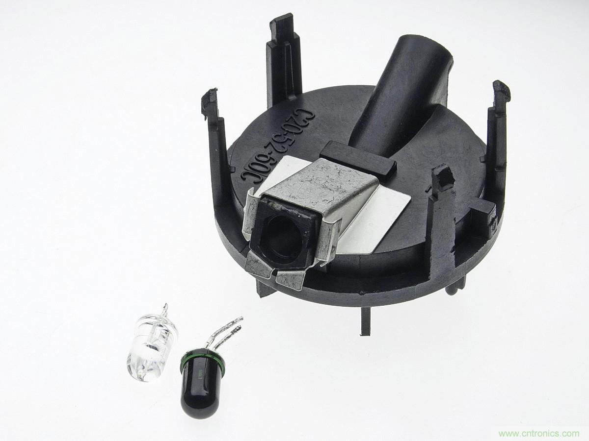 小米煙霧報警器拆解：一顆電池可用五年是如何做到的？