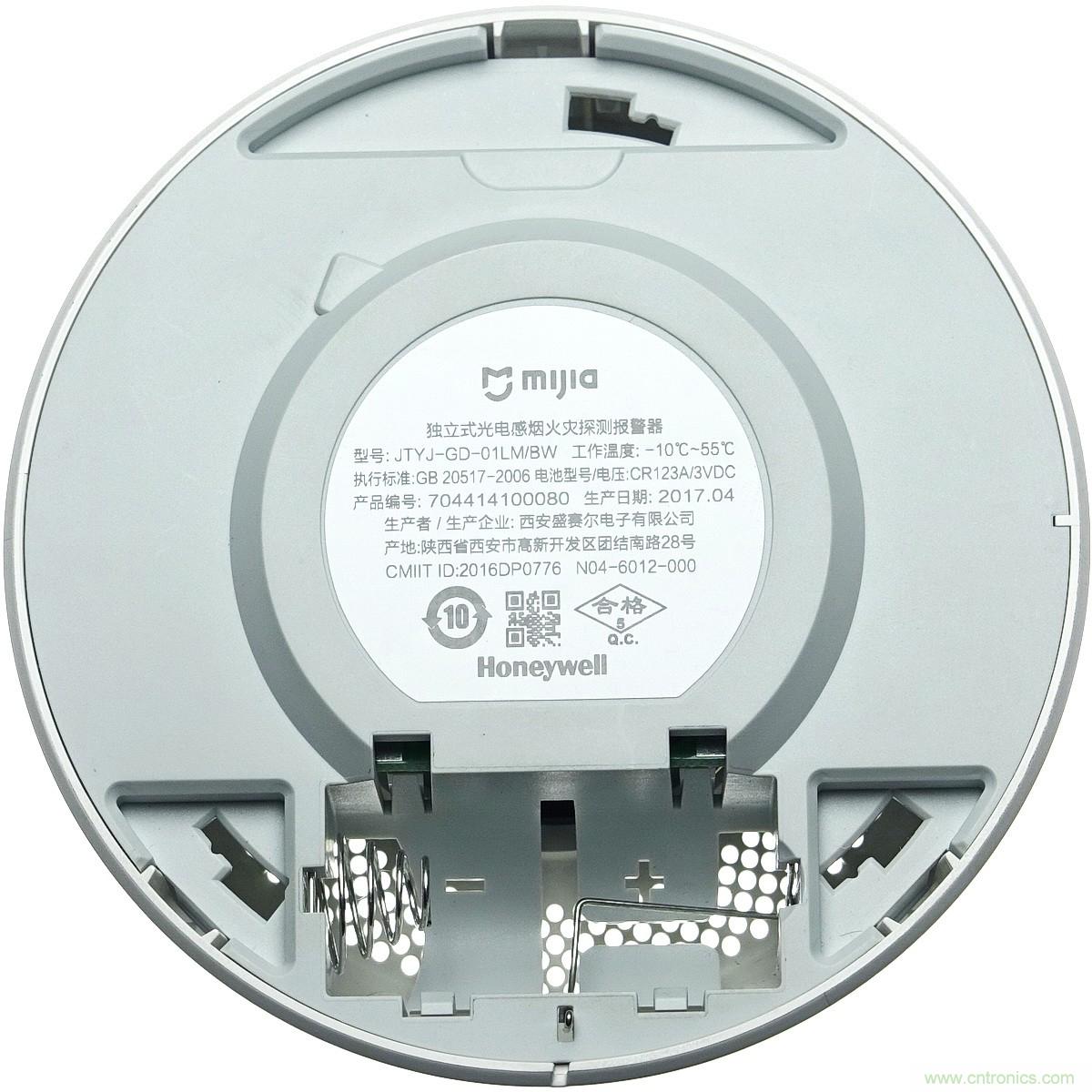 小米煙霧報警器拆解：一顆電池可用五年是如何做到的？