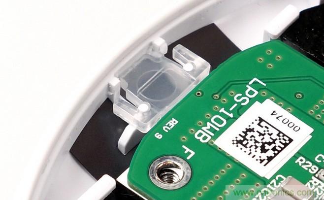 拆解對比：係出同門，小米、紫米無線充電器的差別有多大？