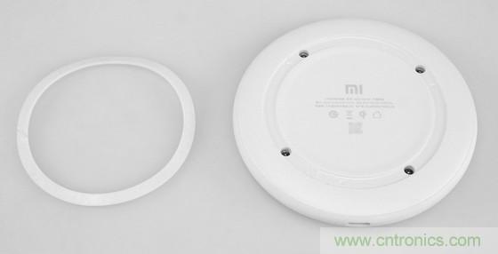 拆解對比：係出同門，小米、紫米無線充電器的差別有多大？