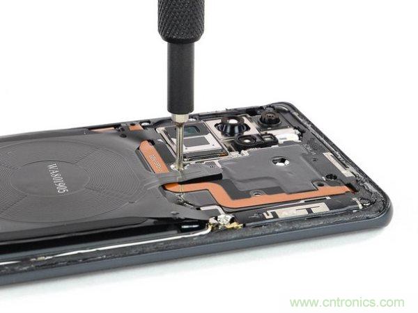 深度拆解能拍清月亮的手機&mdash;P30 