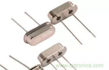 單片機最小係統解析(電源、晶振和複位電路)